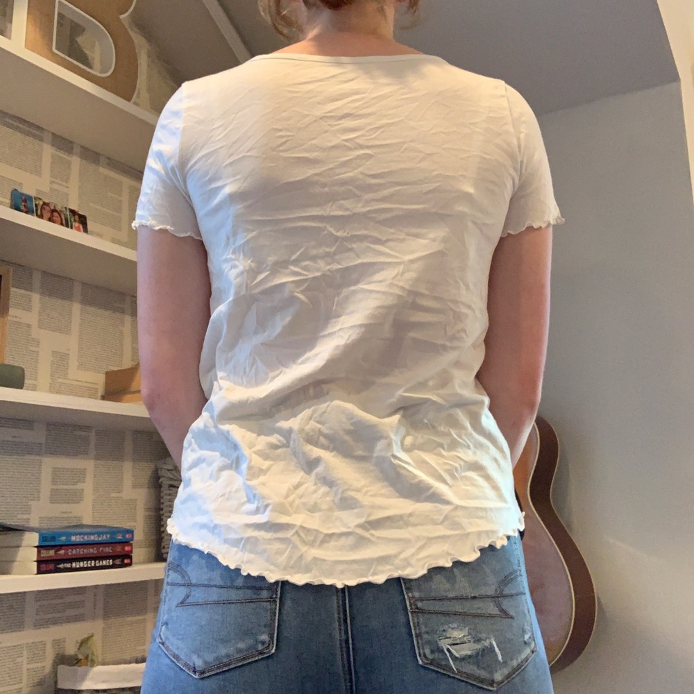 White Top - Picture 3 of 6